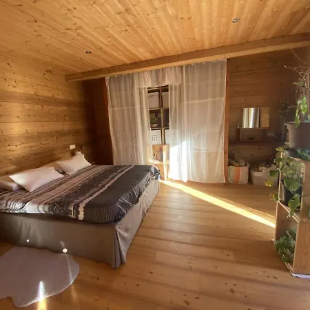 Miel De La Cayolle-estenc Appartement Entraunes